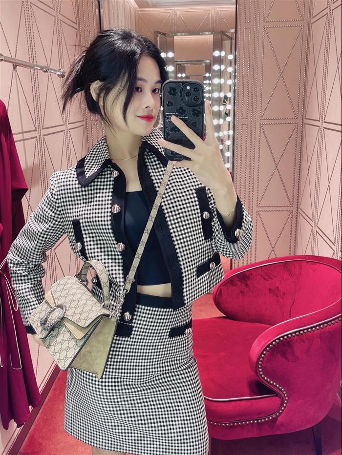 2025210C739496N20196675