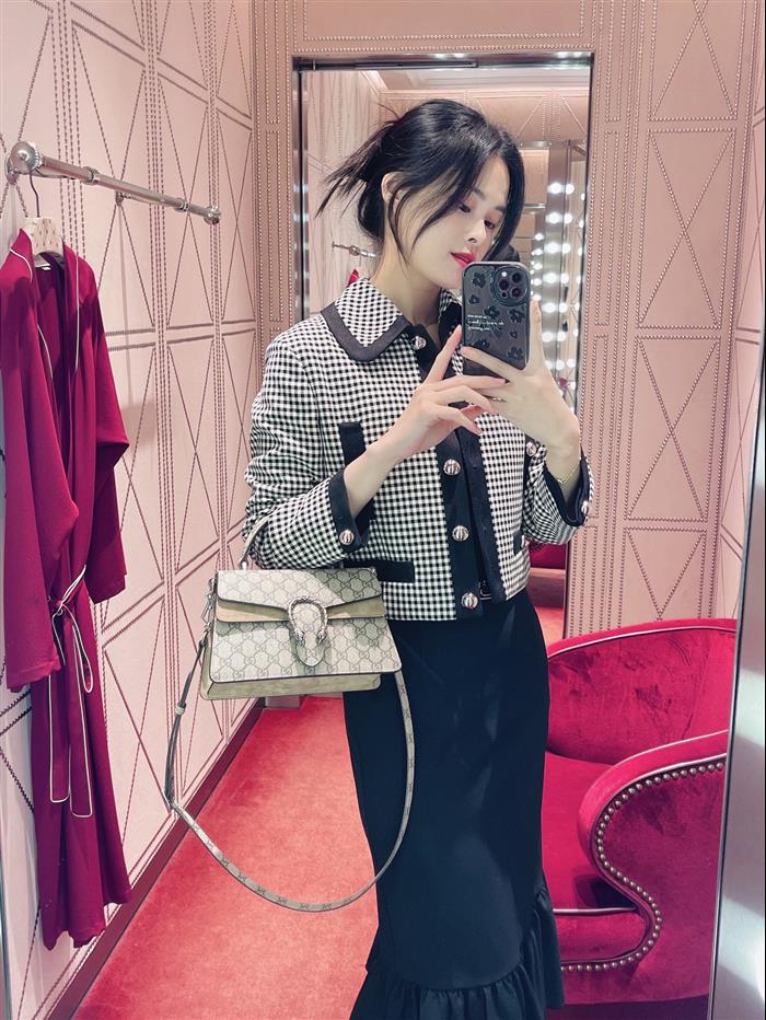 2025210C739496N20196691