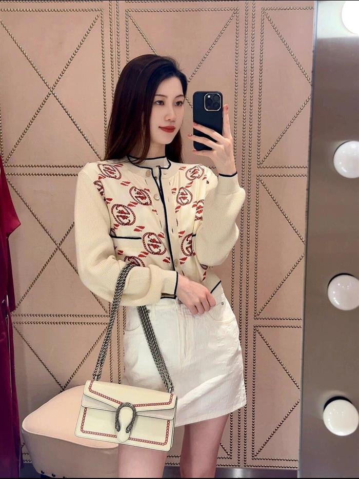 202529C499623N164044822