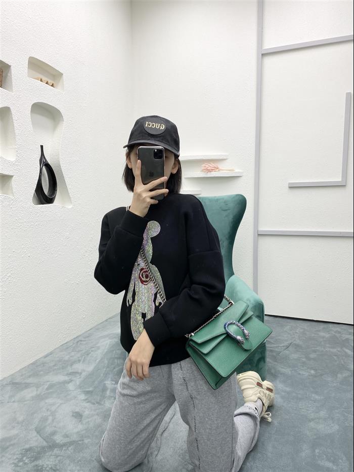 202529C499623N164046887