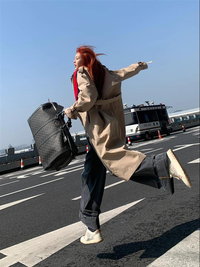 2025210C724612N201829607