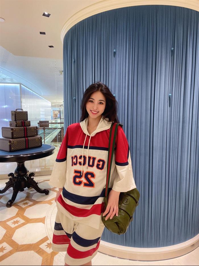 2025210C725701N202152497