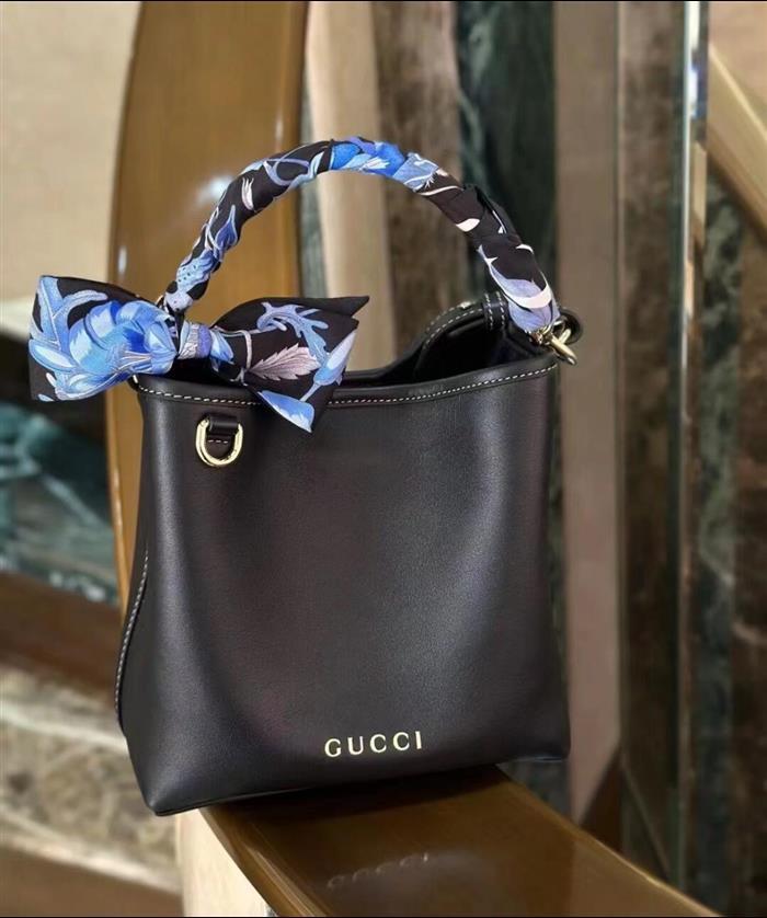 2025210C815118N202223692