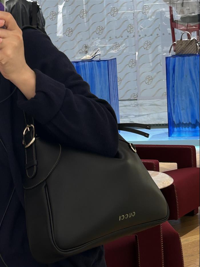 2025210C815217N202226584