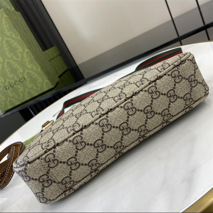 2025210C815218N202226896