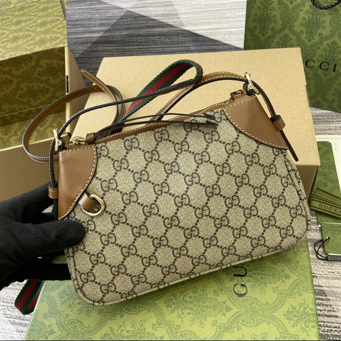 2025210C815218N20222719