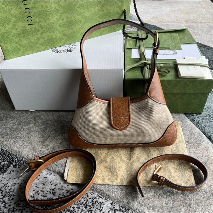 2025210C735106N201248459