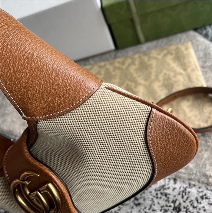 2025210C735106N201248506