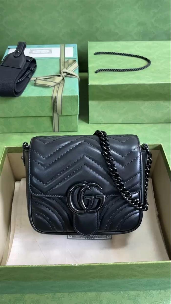 2025210C739681N201251371