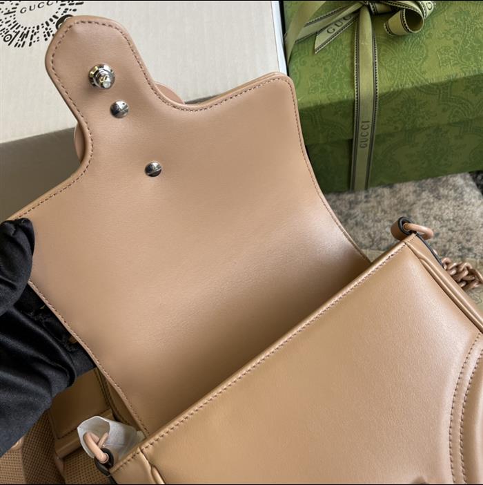 2025210C739681N20125143