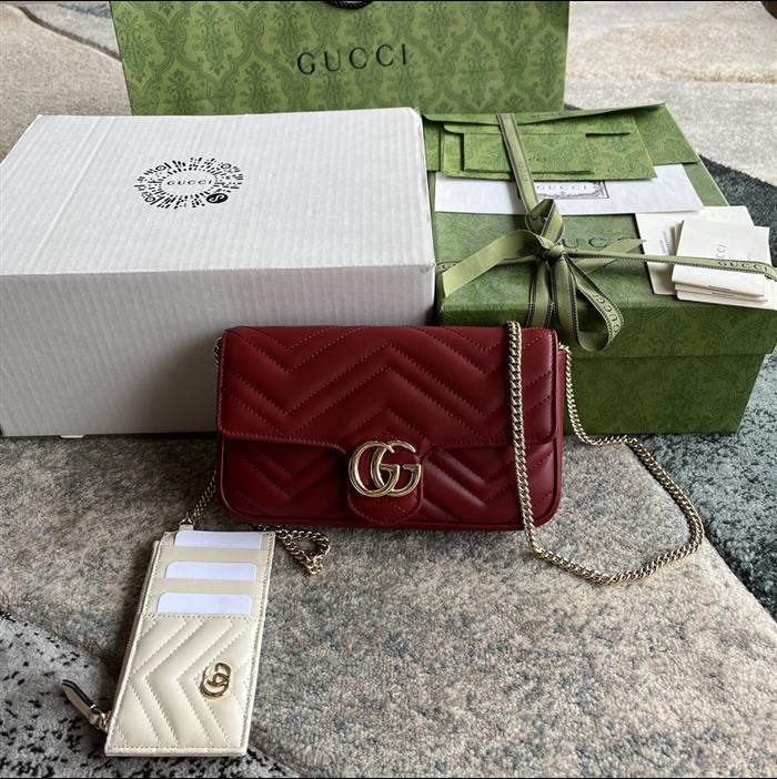 2025210C751526N201814666