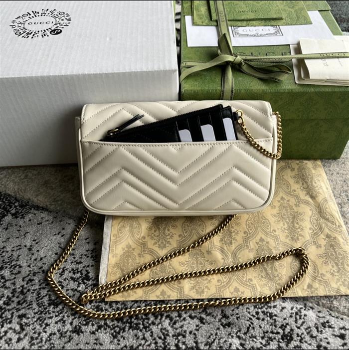 2025210C751526N201815277