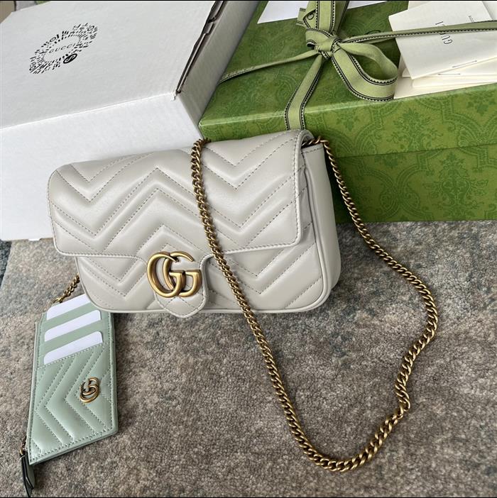 2025210C751526N20181645