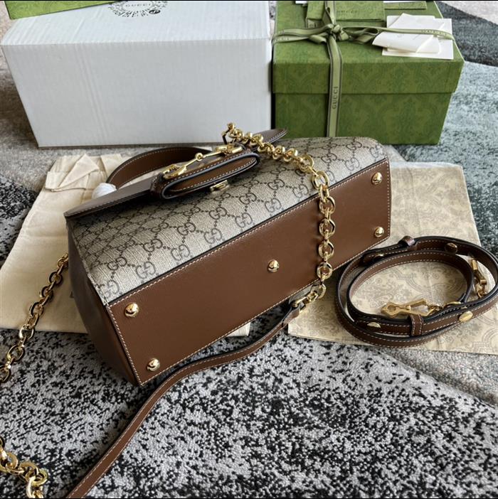 2025210C702049N201954894