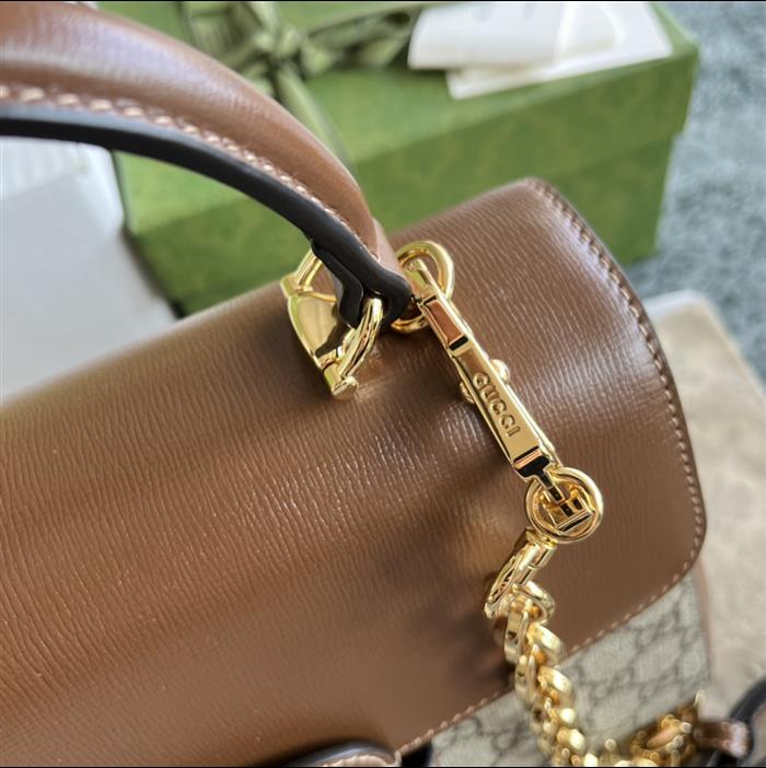 2025210C702049N201954910