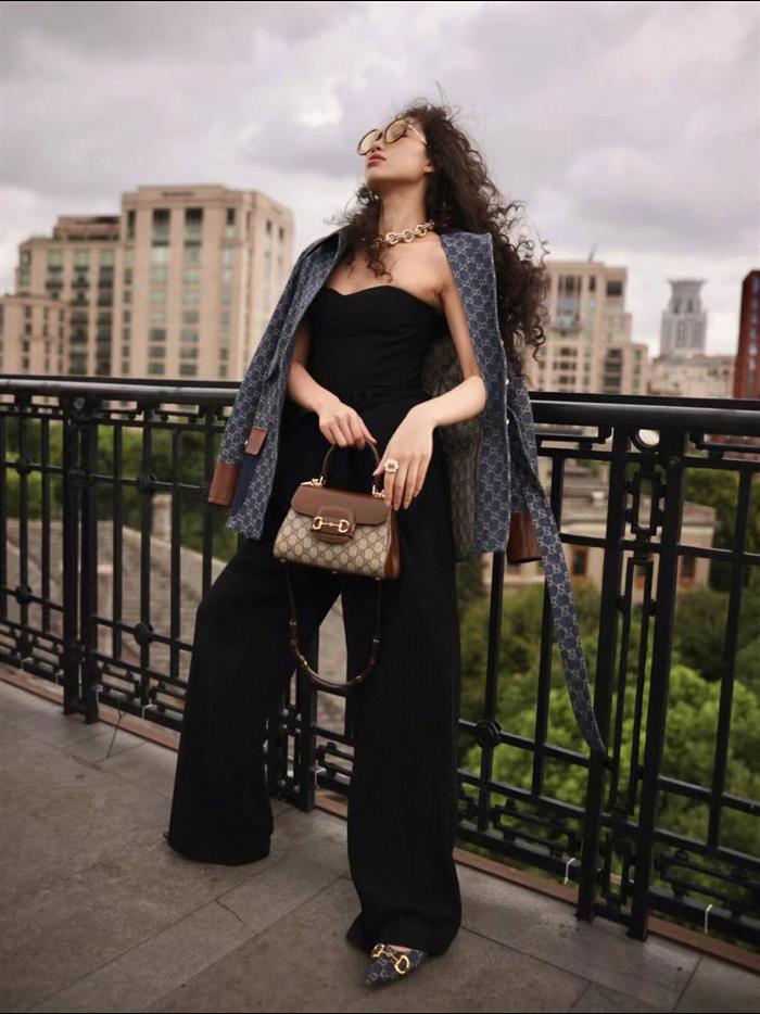 2025210C703848N201957117