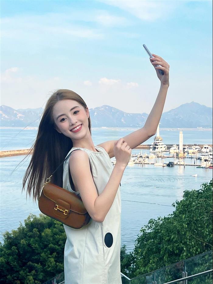 2025210C735178N201958852