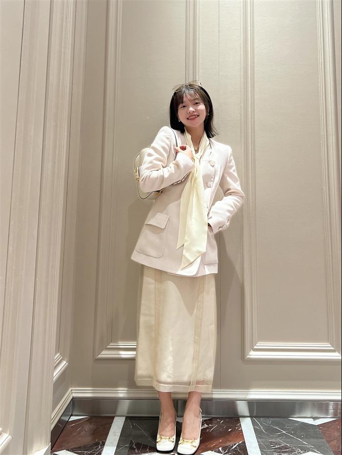 2025210C735178N201958976