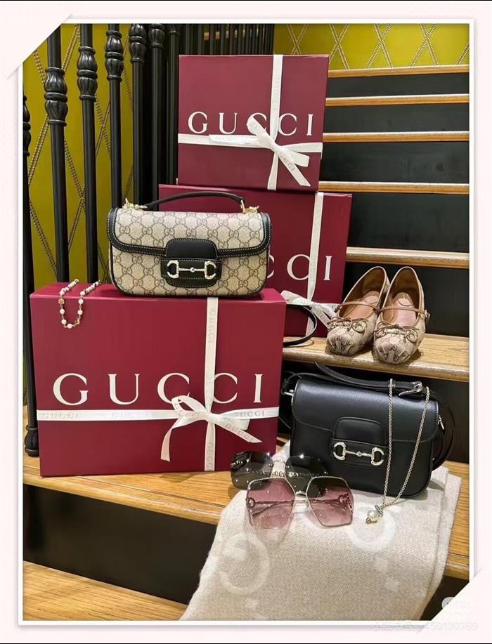 2025210C815205N20206571