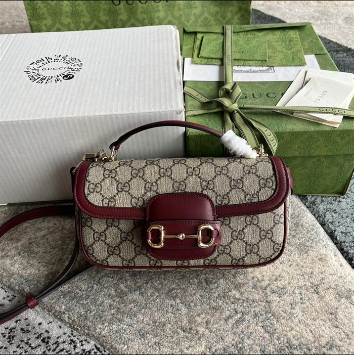 2025210C815206N20208328