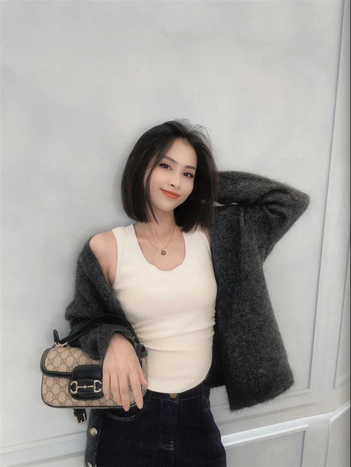 2025210C815206N20208784