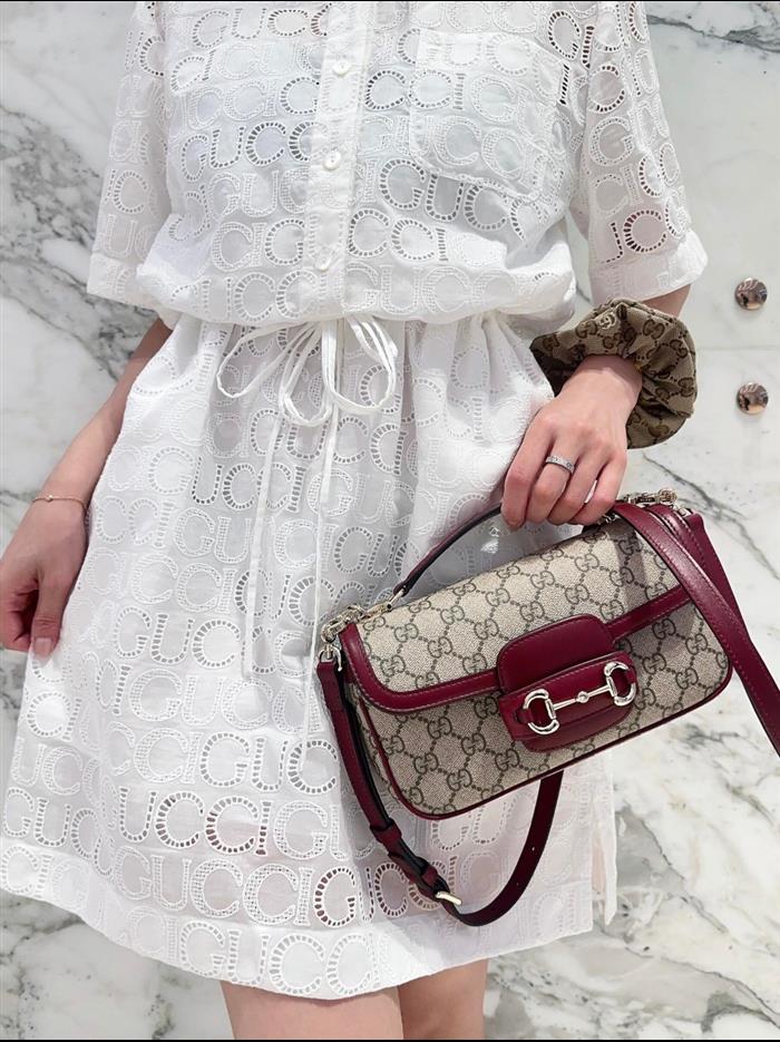 2025210C815206N20208831