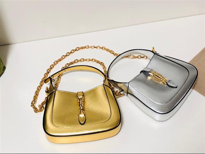 2025210C675799N202011257