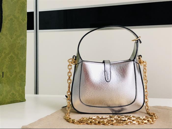 2025210C675799N202011693