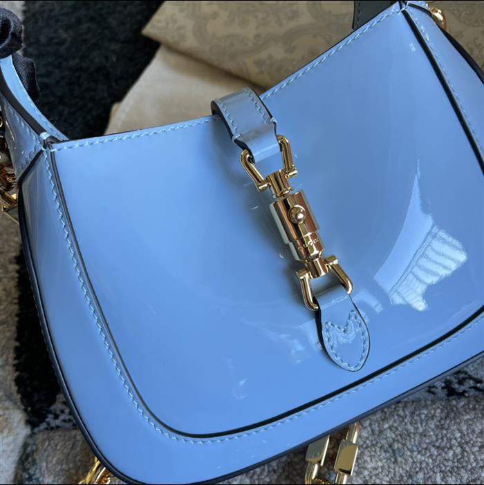 2025210C699651N202012413