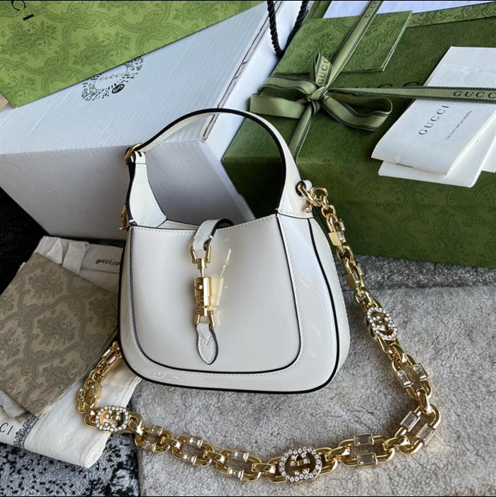 2025210C699651N202012524