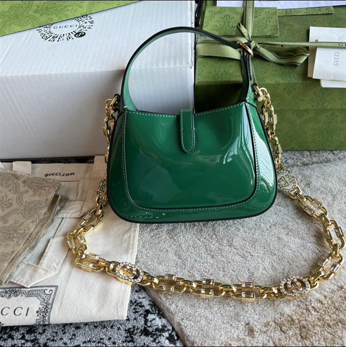 2025210C699651N202012683