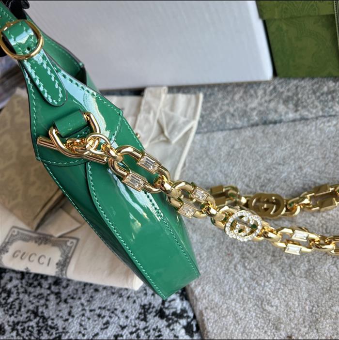 2025210C699651N202012731