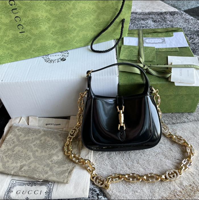 2025210C699651N202012795