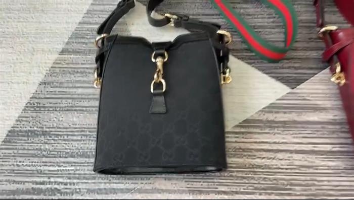 2025210C782919N202027391