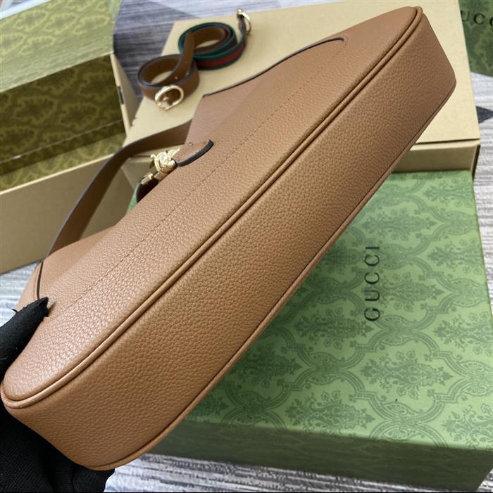 2025210C810229N202030674