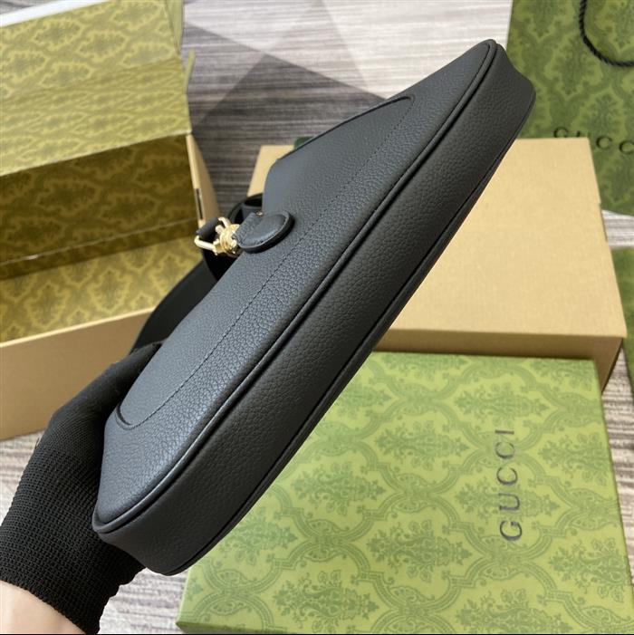 2025210C810232N202031990