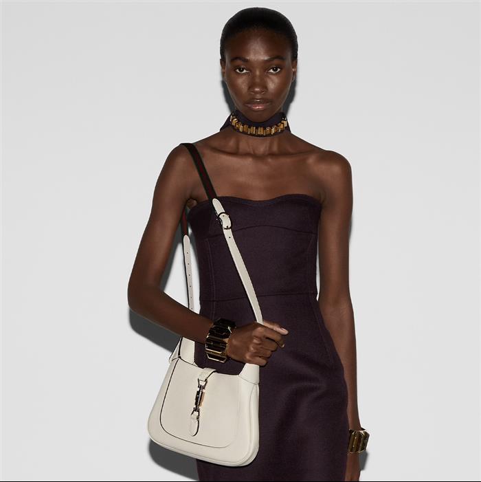 2025210C810232N202032214