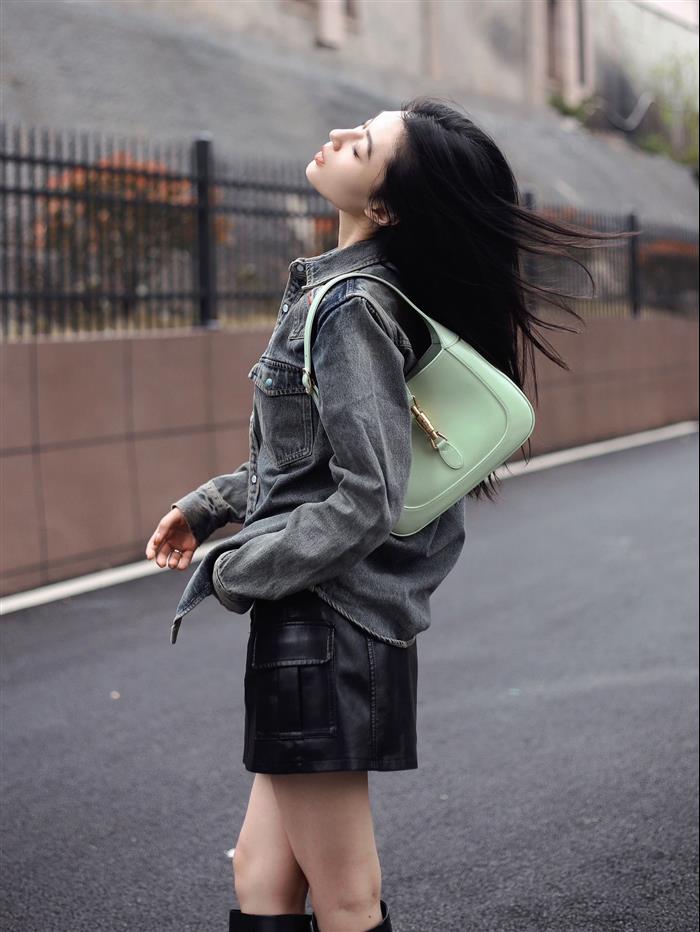 202529C636709N16411056