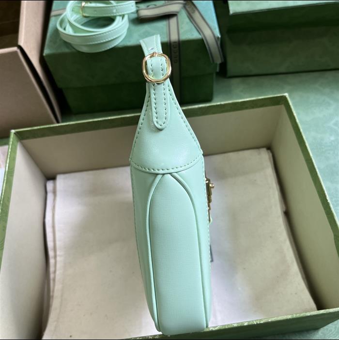 202529C637091N164110821