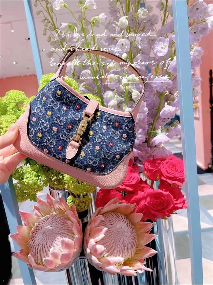 202529C637092N164115145