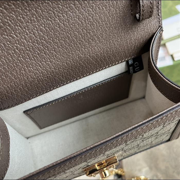 2025210C696180N201824198