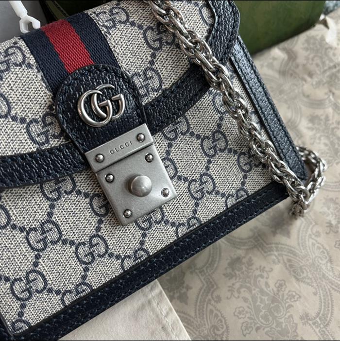 2025210C696180N201824261