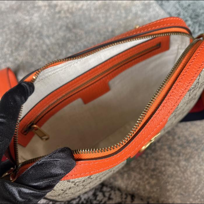 2025210C699439N201825598