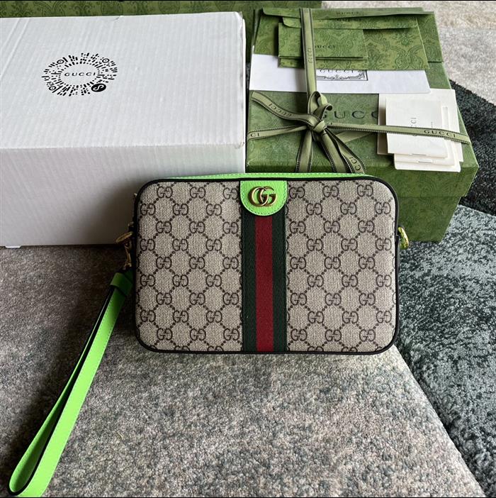 2025210C699439N201825880