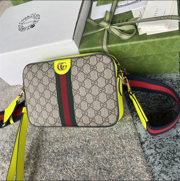 2025210C699439N201825910