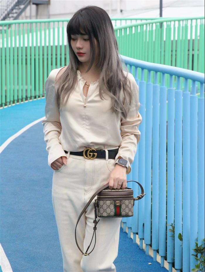 2025210C699532N201826893