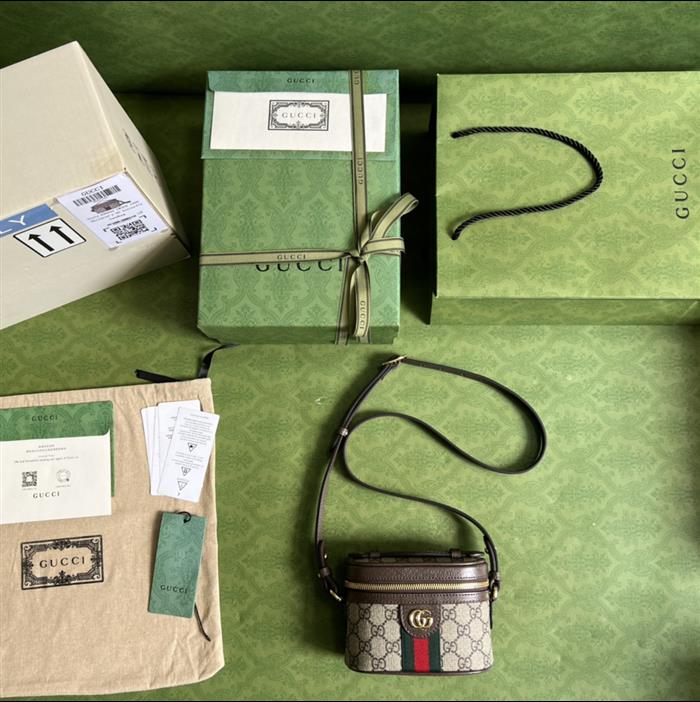 2025210C699532N20182782