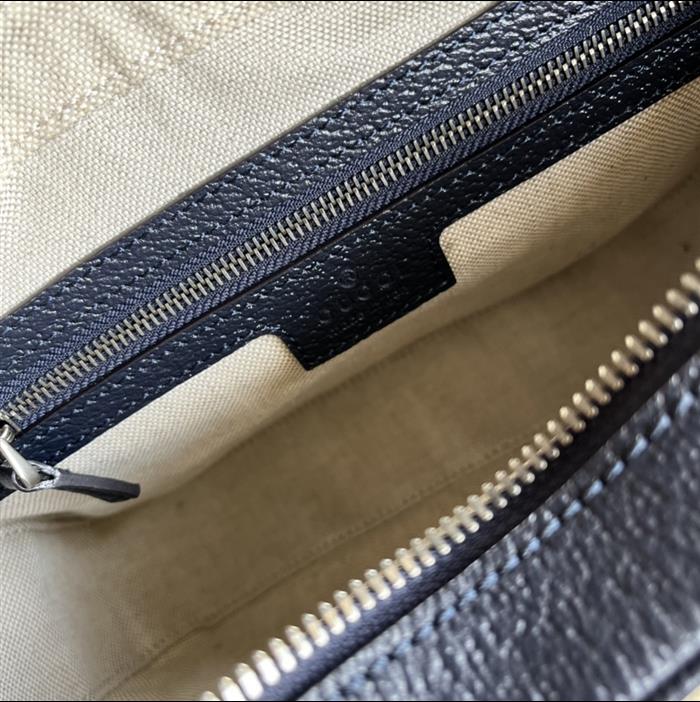 2025210C722117N201827899