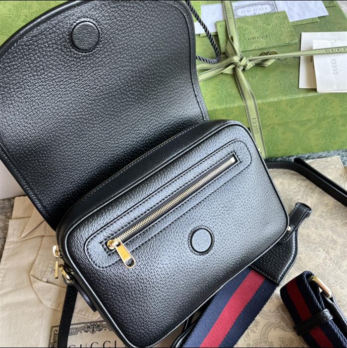 2025210C722117N201828336