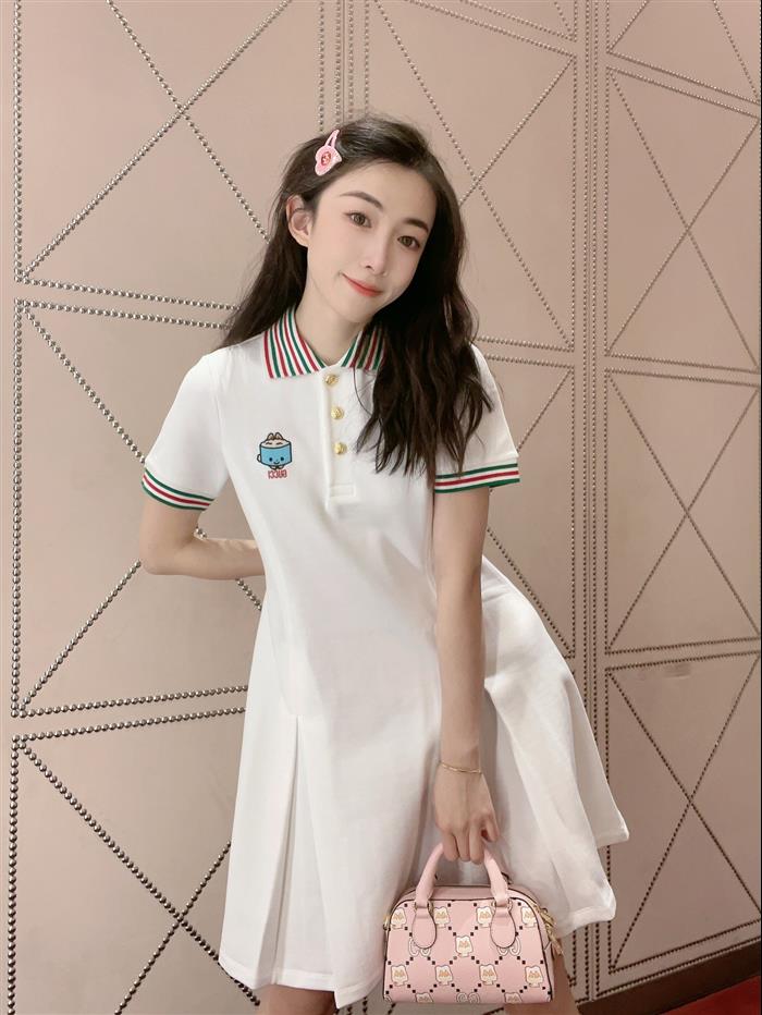 2025210C724606N201828634